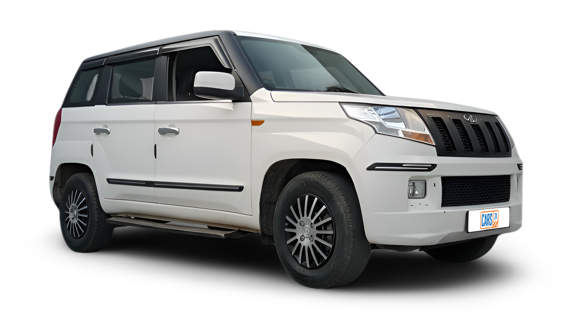 Mahindra TUV300-img